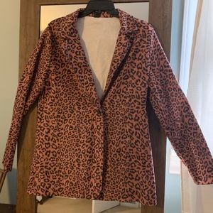 Animal print one button blazer